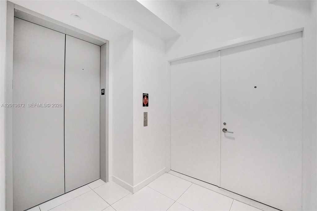 851 NE 1st Ave 4001, Miami, FL 33132