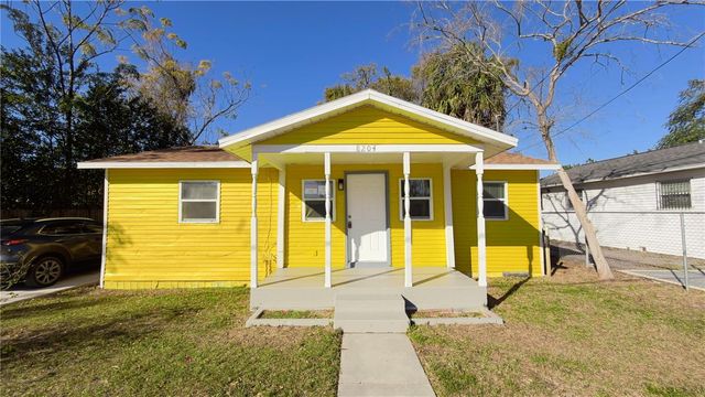 8204 N SEMMES STREET, Tampa, FL 33604