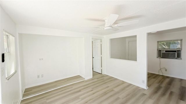 8204 N SEMMES STREET, Tampa, FL 33604