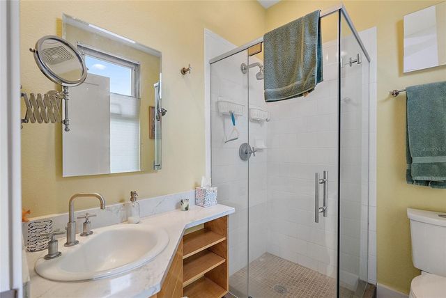 325 5TH AVENUE S 10, St Petersburg, FL 33701