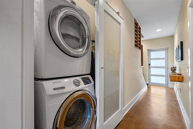 325 5TH AVENUE S 10, St Petersburg, FL 33701