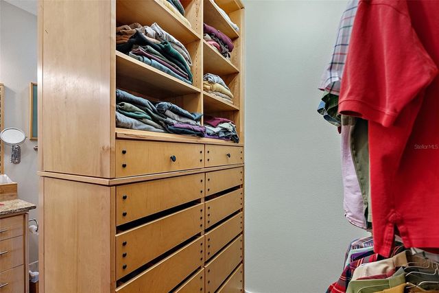 325 5TH AVENUE S 10, St Petersburg, FL 33701