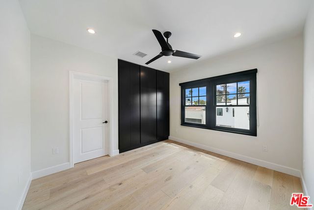 458 N Sierra Bonita Avenue 460, Los Angeles, CA 90036