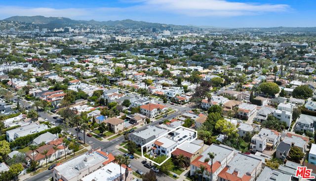 458 N Sierra Bonita Avenue 460, Los Angeles, CA 90036