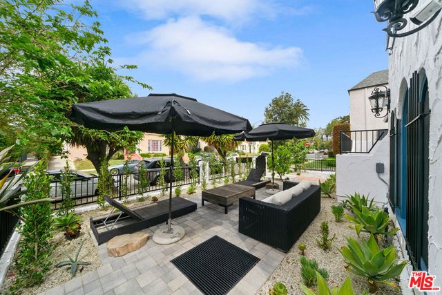 458 N Sierra Bonita Avenue 460, Los Angeles, CA 90036