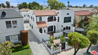 458 N Sierra Bonita Avenue 460, Los Angeles, CA 90036