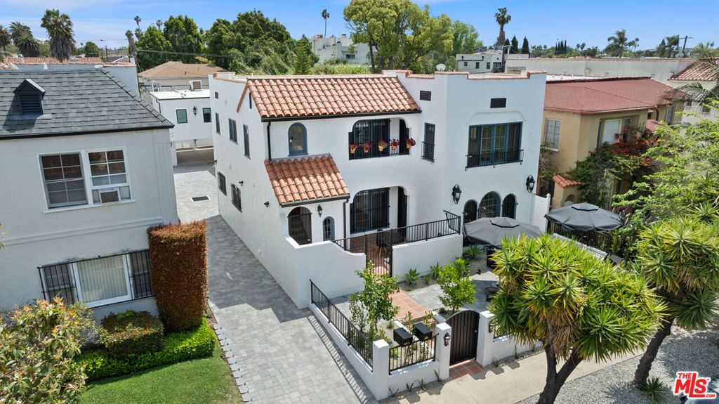 458 N Sierra Bonita Avenue 460, Los Angeles, CA 90036