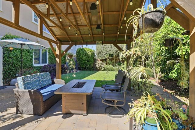 9554 Rodeo Drive, Gilroy, CA 95020