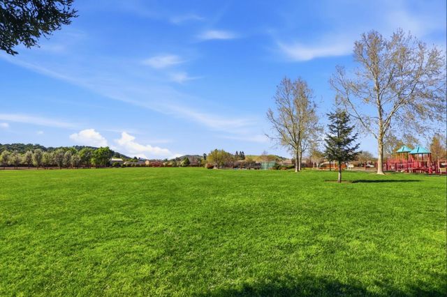 9554 Rodeo Drive, Gilroy, CA 95020