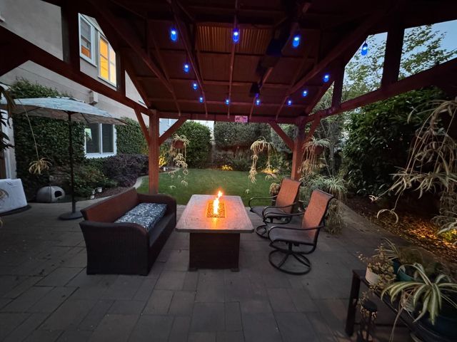 9554 Rodeo Drive, Gilroy, CA 95020