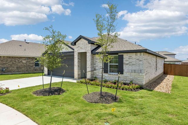 1916 Hamshackle DR, Leander, TX 78641