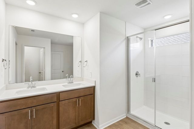 1916 Hamshackle DR, Leander, TX 78641