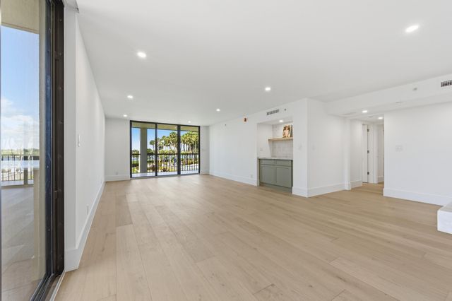 1000 N Us Highway 1 Be-205, Jupiter, FL 33477