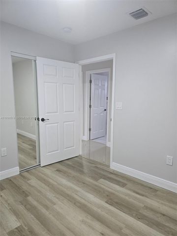 780 W 74th Pl, Hialeah, FL 33014