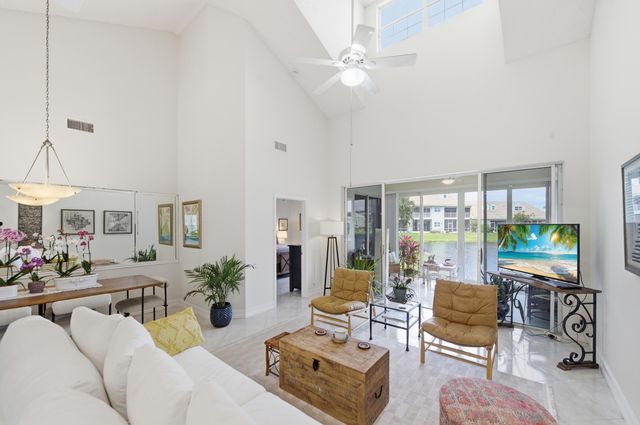 47 N Lakeshore Drive, Hypoluxo, FL 33462