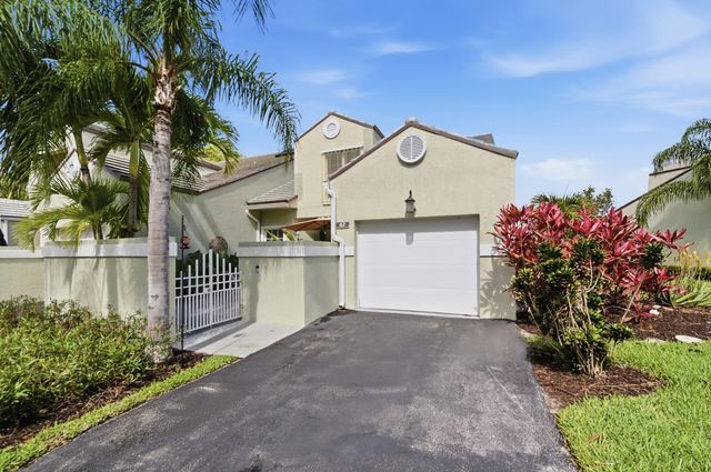 47 N Lakeshore Drive, Hypoluxo, FL 33462