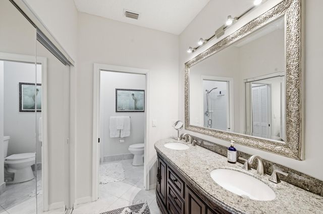 47 N Lakeshore Drive, Hypoluxo, FL 33462
