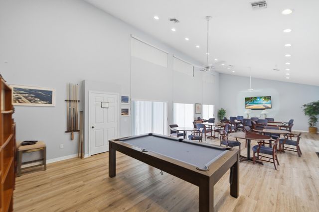47 N Lakeshore Drive, Hypoluxo, FL 33462