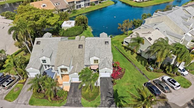 47 N Lakeshore Drive, Hypoluxo, FL 33462