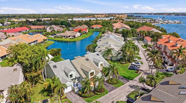 47 N Lakeshore Drive, Hypoluxo, FL 33462