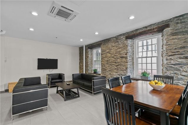 65 Weybosset Street 220, Providence, RI 02903