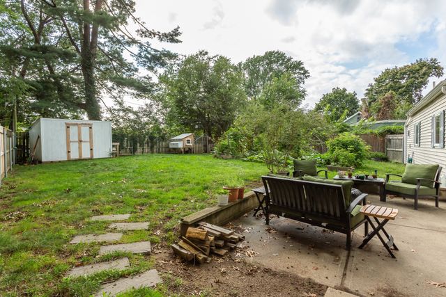 719 Warren Ave, Swansea, MA 02777