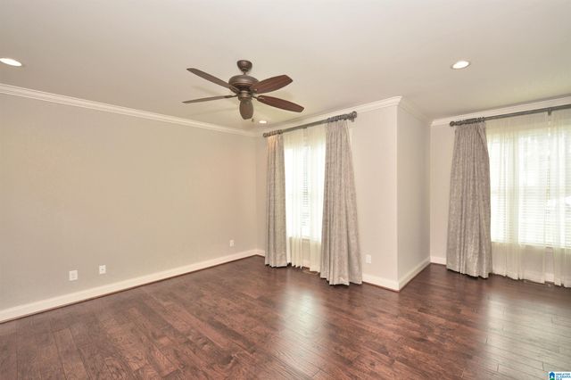 137 WILLOW BRANCH LANE, Chelsea, AL 35043