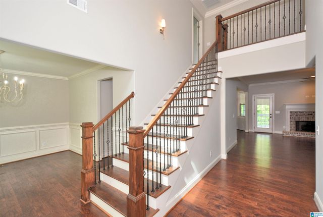 137 WILLOW BRANCH LANE, Chelsea, AL 35043