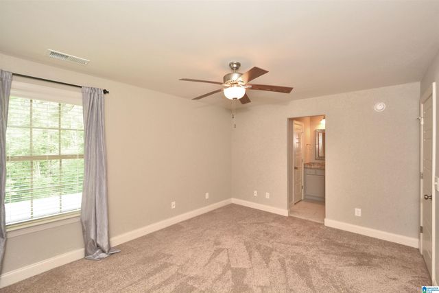 137 WILLOW BRANCH LANE, Chelsea, AL 35043