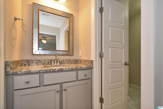 137 WILLOW BRANCH LANE, Chelsea, AL 35043