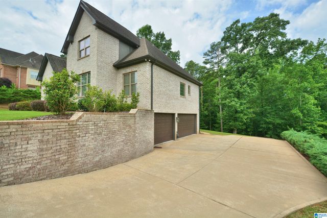 137 WILLOW BRANCH LANE, Chelsea, AL 35043