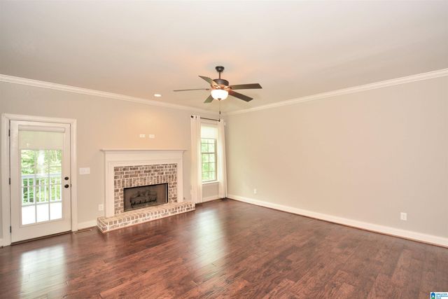 137 WILLOW BRANCH LANE, Chelsea, AL 35043