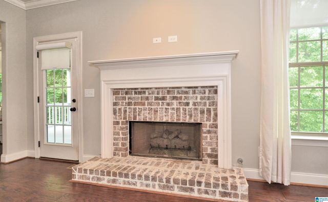 137 WILLOW BRANCH LANE, Chelsea, AL 35043