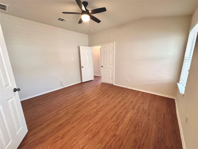 3710 Cap Rock TRL, Round Rock, TX 78681