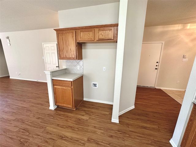 3710 Cap Rock TRL, Round Rock, TX 78681