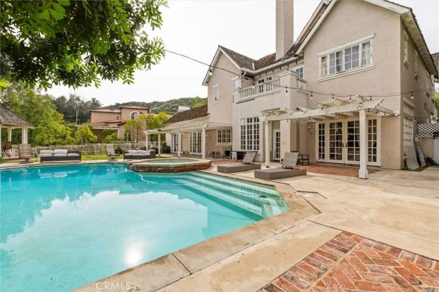 2 Via Terracaleta, Coto De Caza, CA 92679