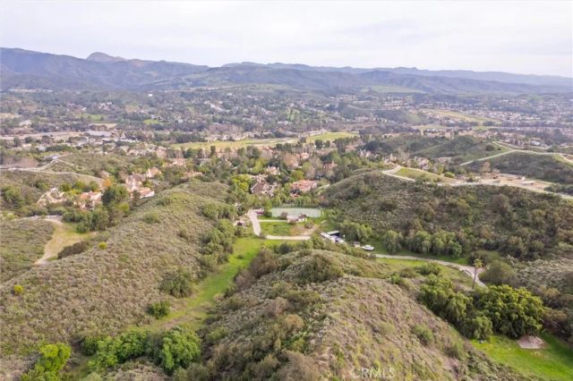 2 Via Terracaleta, Coto De Caza, CA 92679