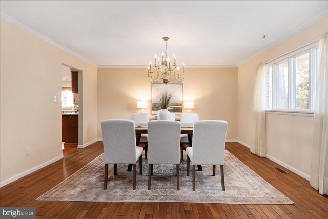 112 PARK AVE, Edgewater, MD 21037