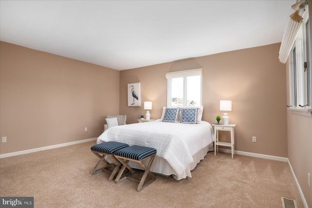 112 PARK AVE, Edgewater, MD 21037