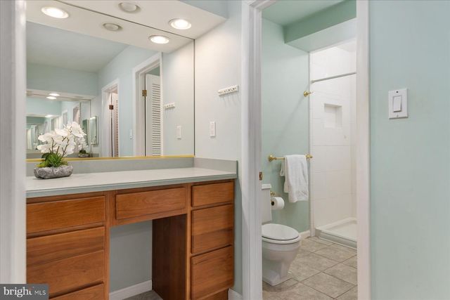 112 PARK AVE, Edgewater, MD 21037