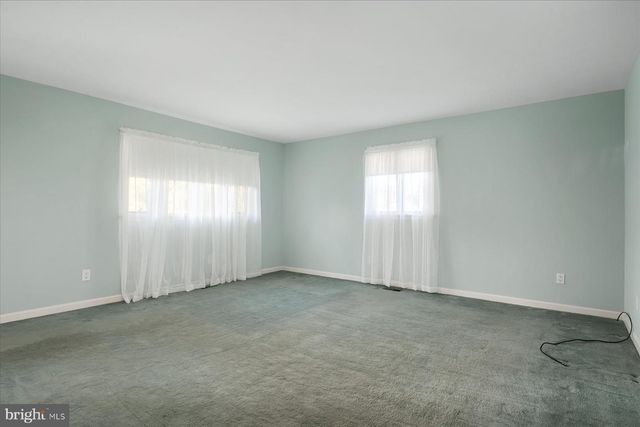 112 PARK AVE, Edgewater, MD 21037