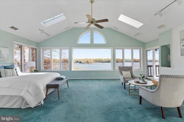112 PARK AVE, Edgewater, MD 21037