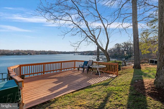 112 PARK AVE, Edgewater, MD 21037