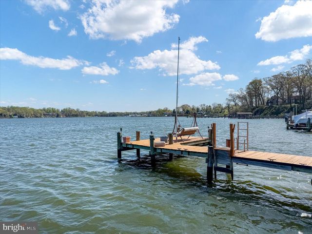 112 PARK AVE, Edgewater, MD 21037