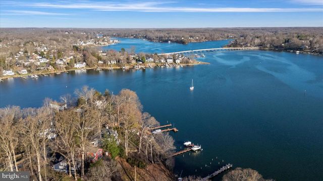 112 PARK AVE, Edgewater, MD 21037
