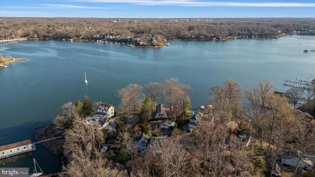112 PARK AVE, Edgewater, MD 21037