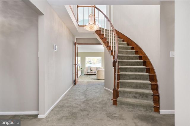 112 PARK AVE, Edgewater, MD 21037