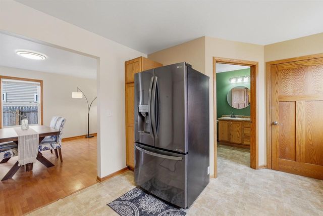 204 N PARK AVENUE, Fond Du Lac, WI 54935