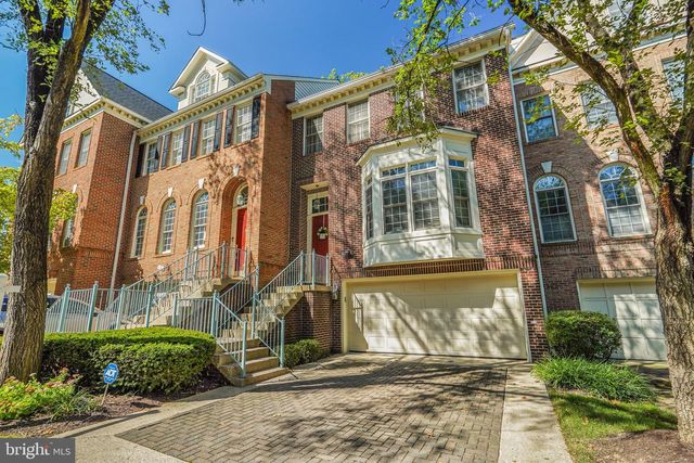 150 REES PL, Falls Church, VA 22046