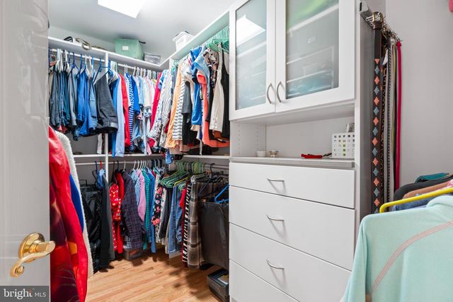 150 REES PL, Falls Church, VA 22046